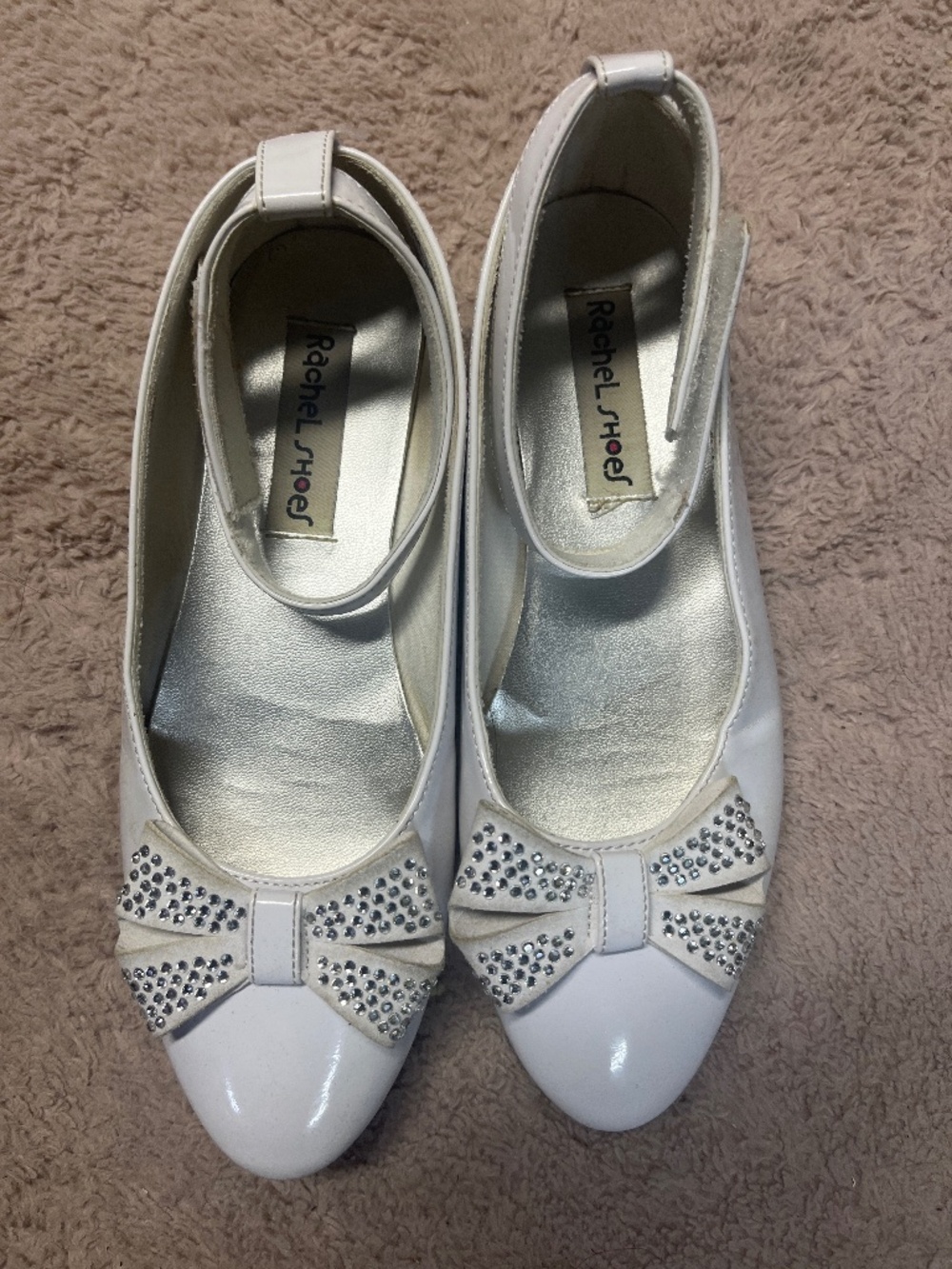 Dress shoe